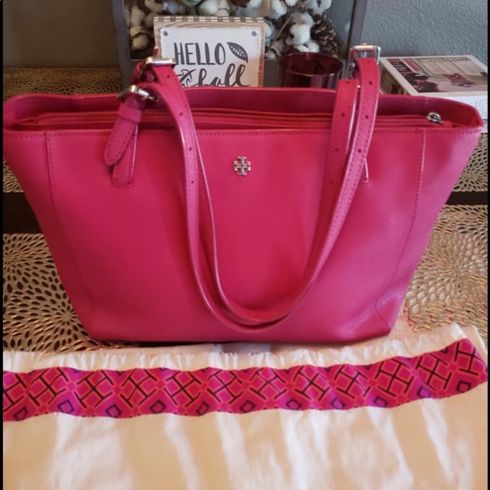 Tory Burch tote